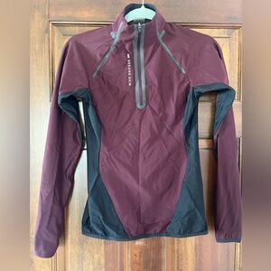 Women's Second Skin 1/4 zip pullover with mesh vents size xs